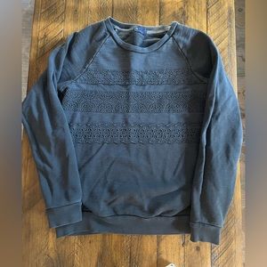 Gap sweatshirt